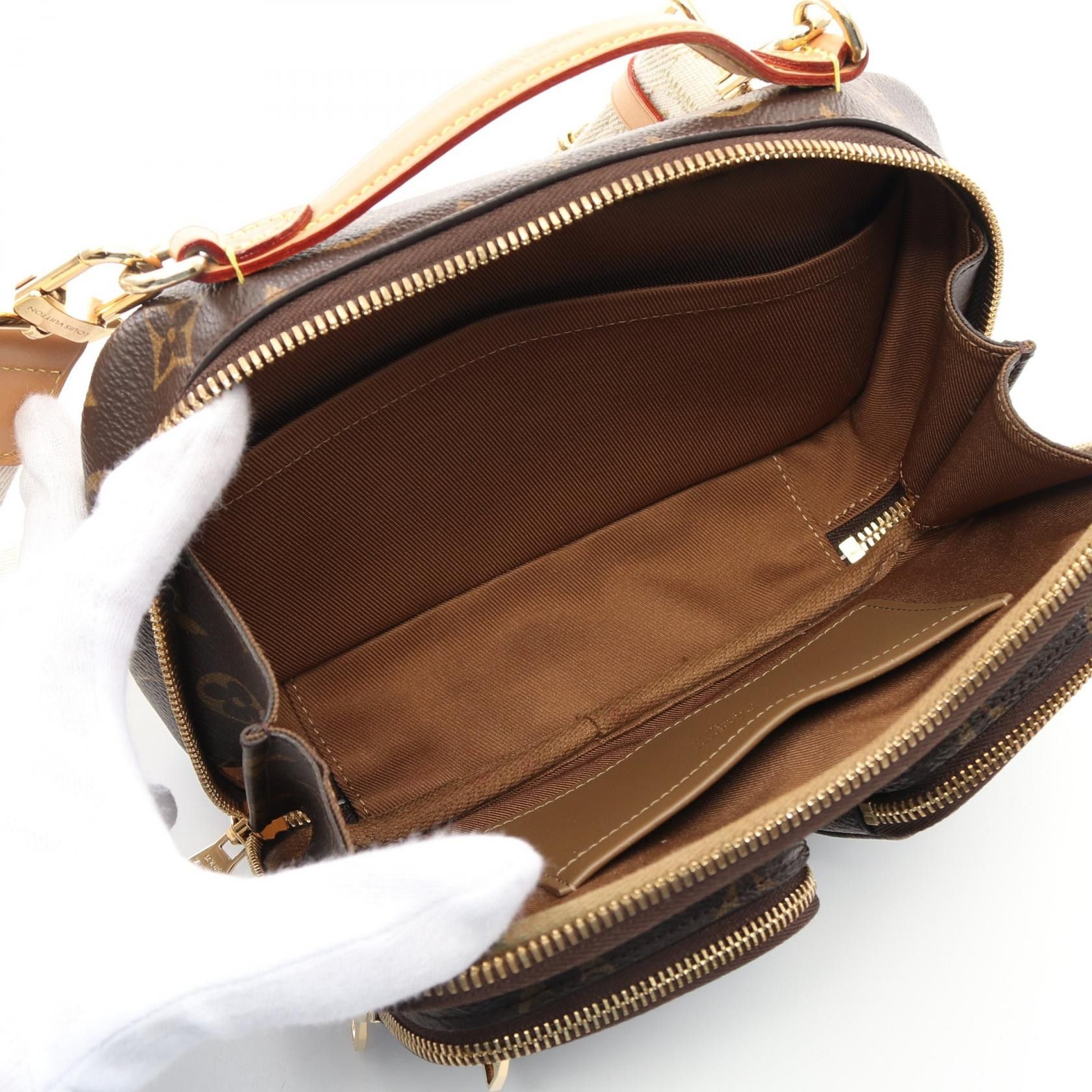 Louis Vuitton Louis Vuitton Louis Vuitton Utility Crossbody Monogram 2way bag Canvas Crossbody Bag M80446 Size ONE SIZE - 3 Thumbnail