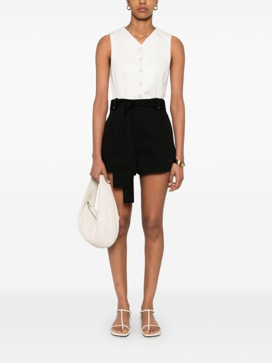 Moncler MONCLER Women Shorts & Burmudas K10932B00019 54A36999 Black Size 28" / US 6 / IT 42 - 3 Thumbnail