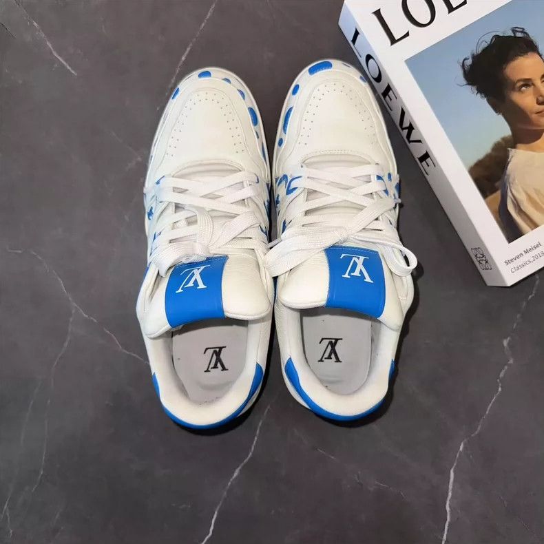 Louis Vuitton Louis Vuitton Blue Polka Dot Trainers Size 41.5 Size US 8.5 / EU 41-42 - 5 Thumbnail