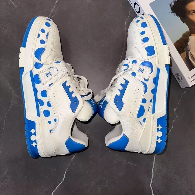 Louis Vuitton Louis Vuitton Blue Polka Dot Trainers Size 41.5 Size US 8.5 / EU 41-42 - 3 Thumbnail
