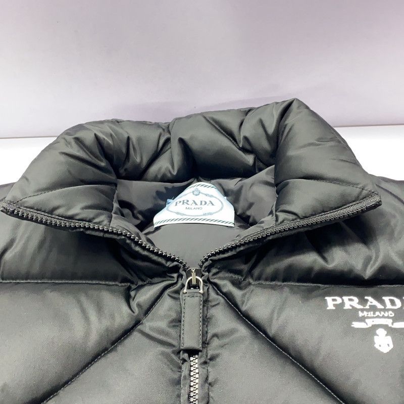 Prada Prada Re-Nylon Quilted Jacket for Women Size US XS / EU 42 / 0 - 3 Thumbnail