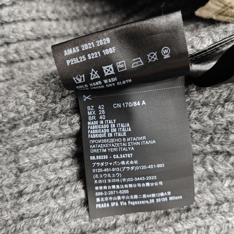 Prada Prada SS22 Gray Wool Knit Long Sleeve Sweater Size US S / EU 44-46 / 1 - 2 Thumbnail