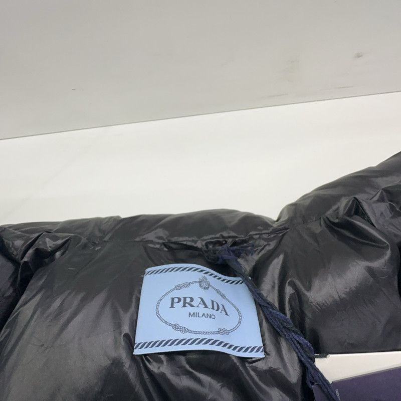 Prada Prada FW22 Black Logo Puffer Jacket Size US S / EU 44-46 / 1 - 6 Thumbnail