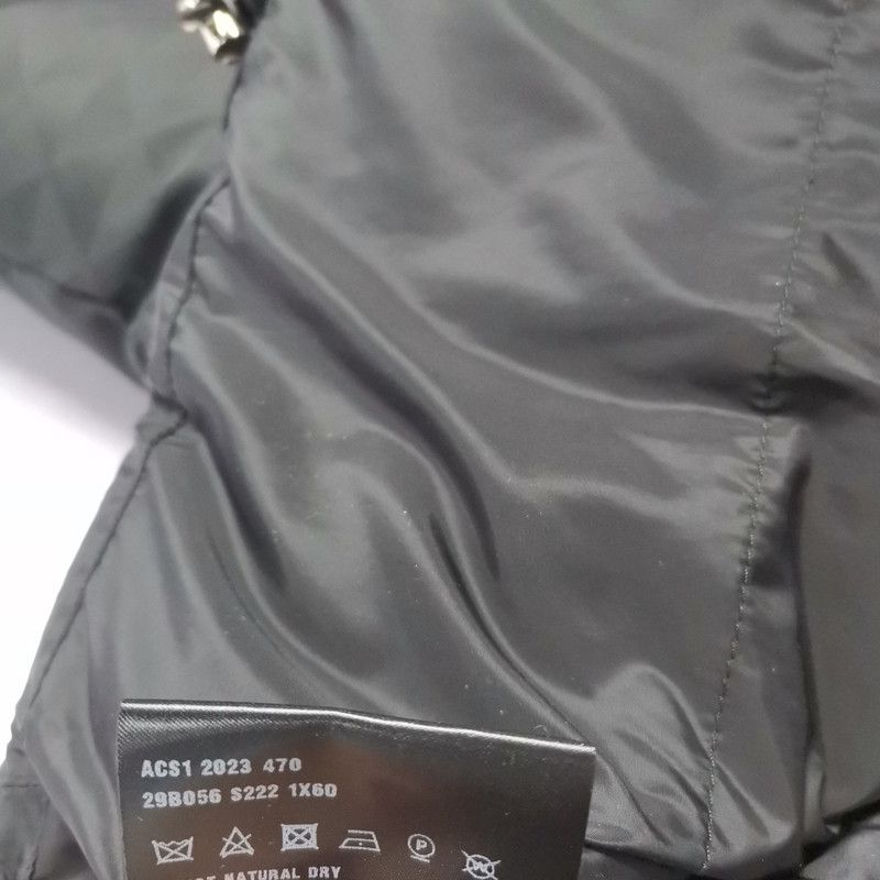Prada Prada Black Zip Cropped Long Sleeve Jacket Size US S / EU 44-46 / 1 - 10 Thumbnail