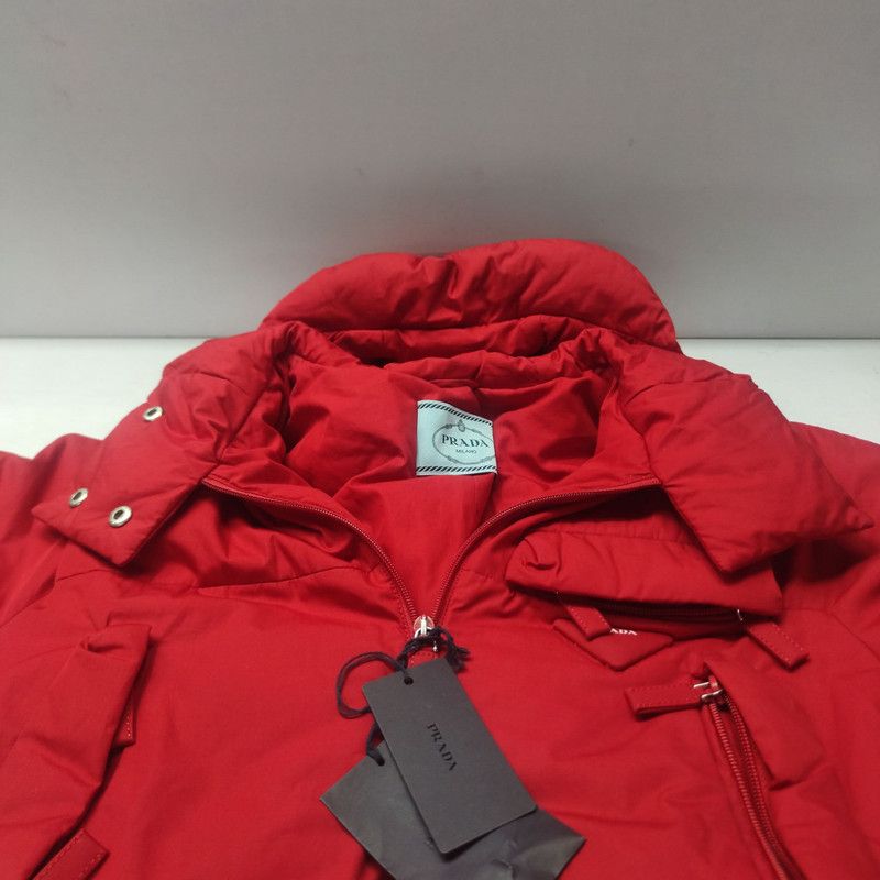 Prada Prada Red Short Down Jacket for Women Size US S / EU 44-46 / 1 - 4 Thumbnail