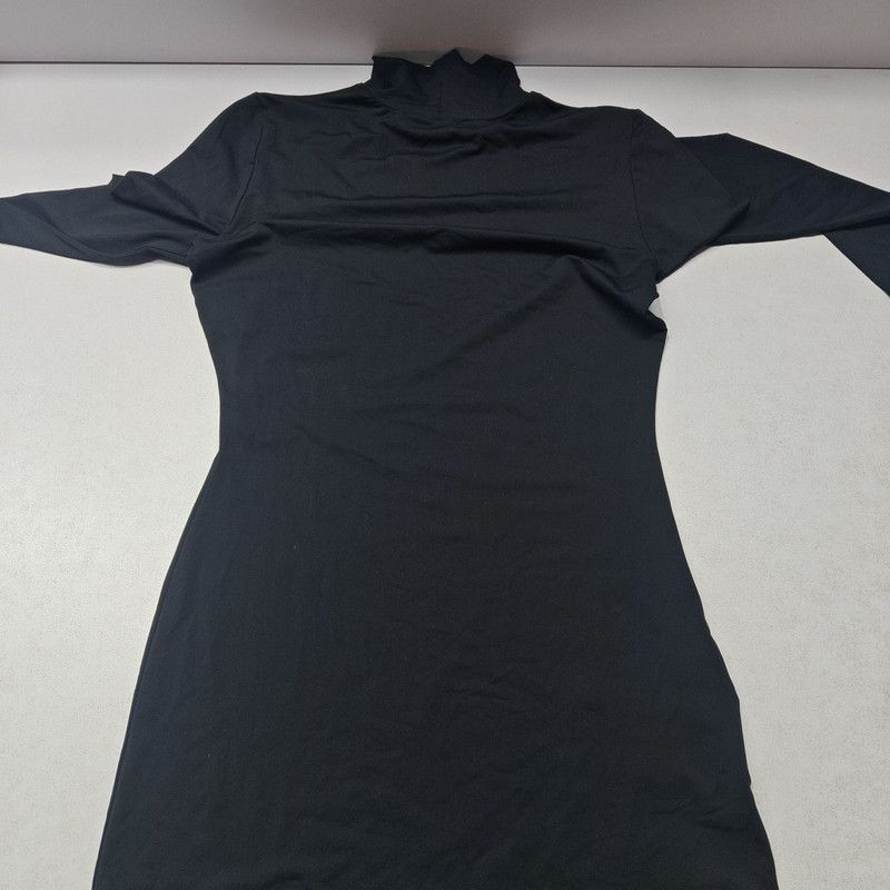 Prada Prada High Neck Black Knit Top Size US S / EU 44-46 / 1 - 2 Thumbnail