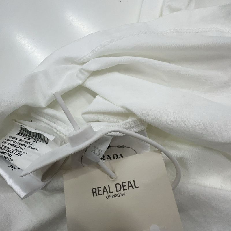 Prada Prada SS21 White Bow Detail T-Shirt Size US XS / EU 42 / 0 - 2 Thumbnail