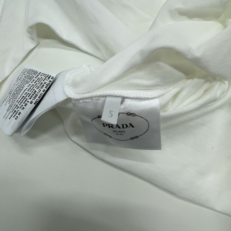 Prada Prada Women's Plain Knit Sweater in White Size US S / EU 44-46 / 1 - 6 Thumbnail
