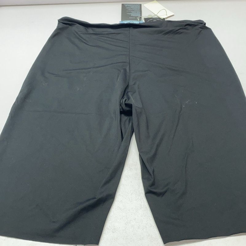 Prada Prada Women's High-Waisted Black Shorts Size US 44 / EU 60 - 8 Thumbnail