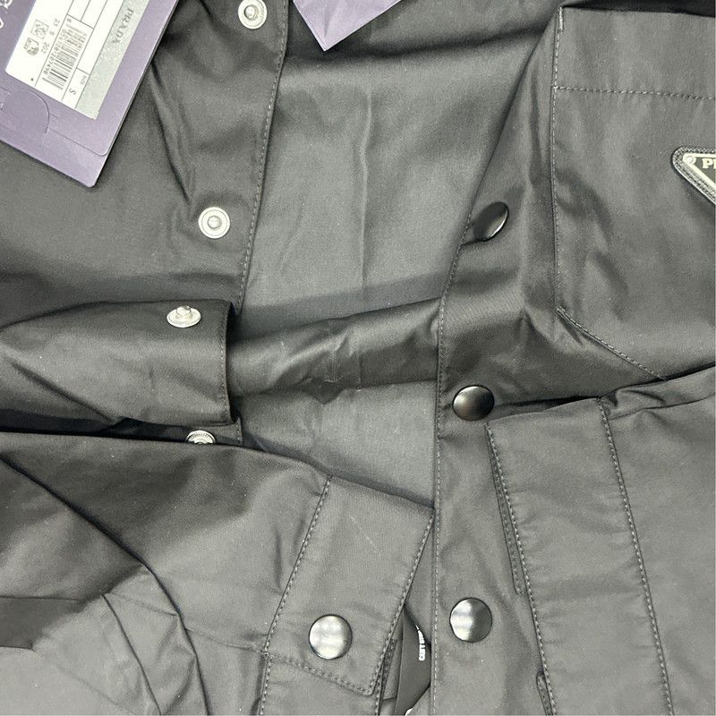 Prada Prada Re-Nylon Logo Casual Long Sleeve Shirt Size US S / EU 44-46 / 1 - 3 Thumbnail