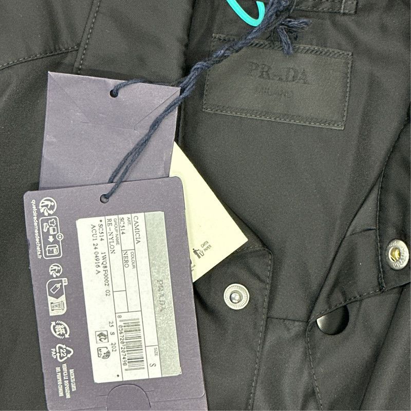 Prada Prada Re-Nylon Logo Casual Long Sleeve Shirt Size US S / EU 44-46 / 1 - 4 Thumbnail
