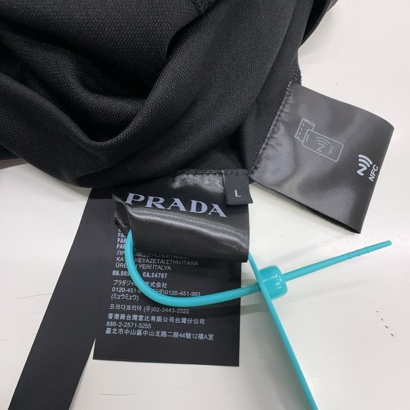 Prada Prada Black Short Sleeve Logo T-Shirt Size US L / EU 52-54 / 3 - 4 Thumbnail