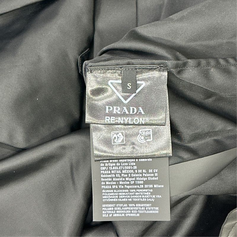 Prada Prada Black Loose-Fit Long Sleeve Shirt Size US S / EU 44-46 / 1 - 4 Thumbnail