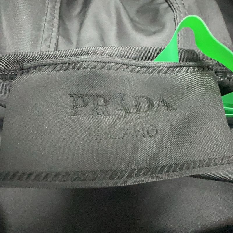 Prada Prada Re-Nylon Logo Hooded Jacket for Men Size US L / EU 52-54 / 3 - 4 Thumbnail