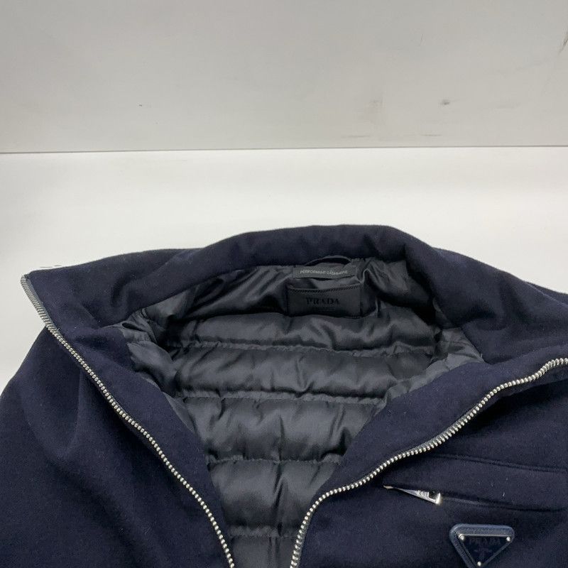 Prada Prada Solid Color Zipper Vest Size US L / EU 52-54 / 3 - 5 Thumbnail