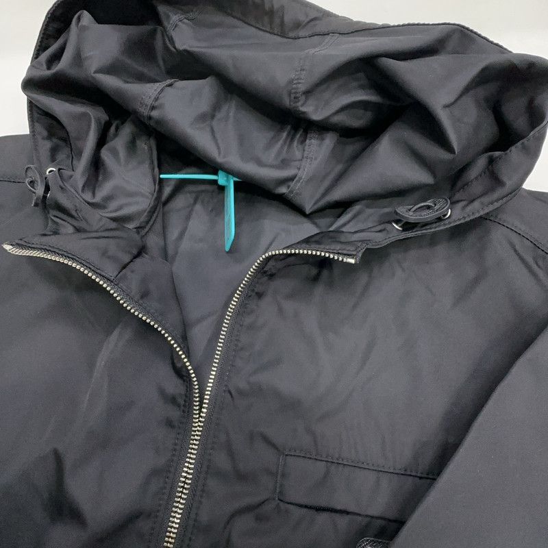 Prada Prada Re-Nylon Hooded Jacket for Men Size US XL / EU 56 / 4 - 5 Thumbnail