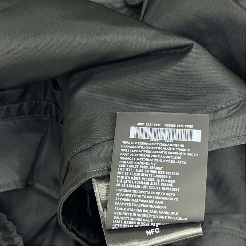 Prada Prada Re-Nylon Hooded Jacket for Men Size US XL / EU 56 / 4 - 3 Thumbnail