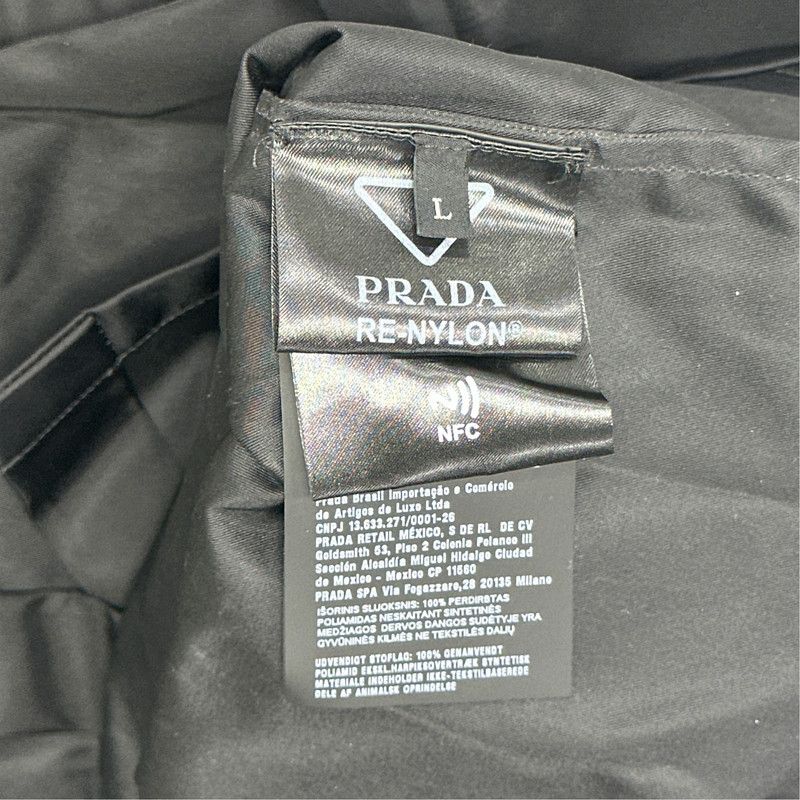 Prada Prada Black Button-Up Loose Long Sleeve Shirt Size US L / EU 52-54 / 3 - 2 Thumbnail