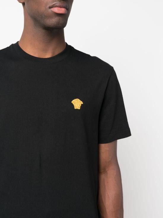 Versace VERSACE Men T-Shirts 1008481 1A084891B000 Black Size US S / EU 44-46 / 1 - 3 Thumbnail