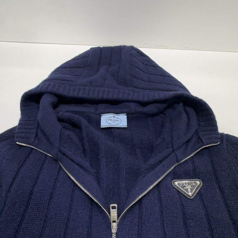 Prada Prada Solid Color Casual Hoodie Sweater Size US S / EU 44-46 / 1 - 6 Thumbnail