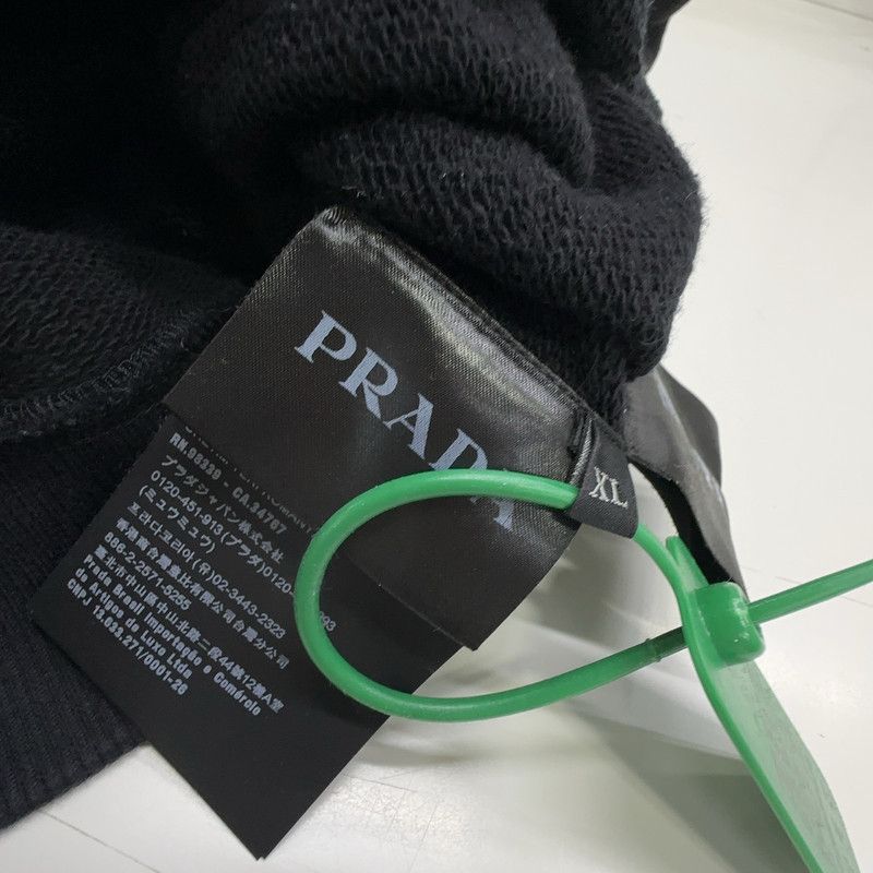 Prada Prada FW21 Logo Black Sweatshirt for Men and Women Size US XL / EU 56 / 4 - 6 Thumbnail