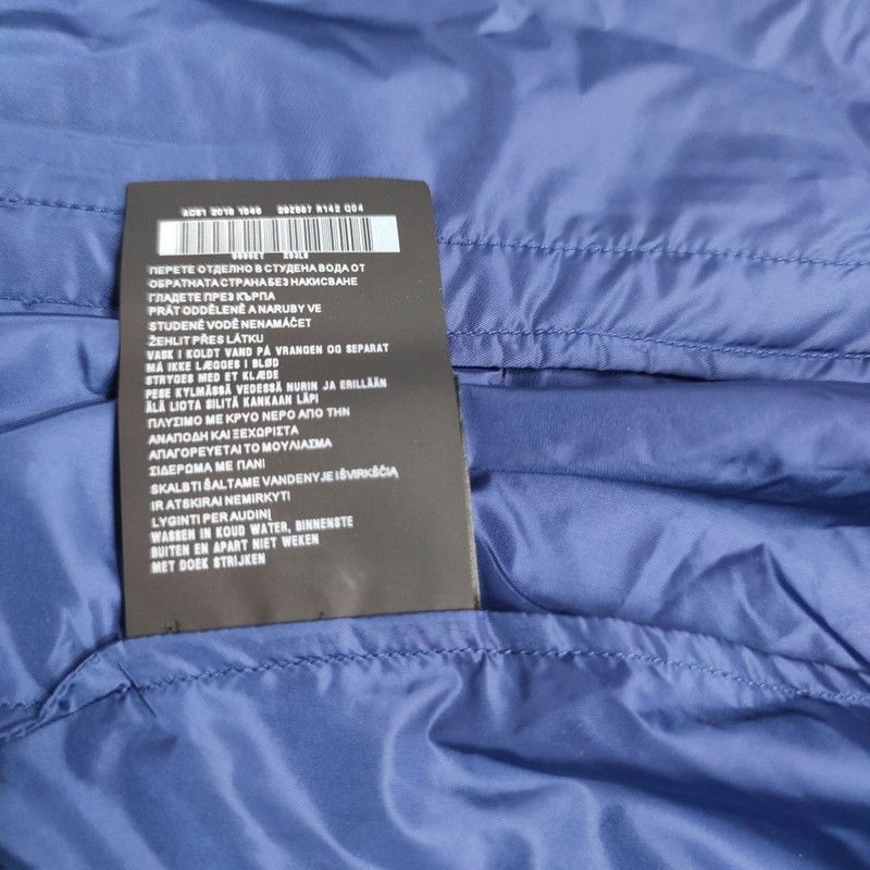 Prada Prada Hooded Long Sleeve Jacket Size US S / EU 44-46 / 1 - 2 Thumbnail