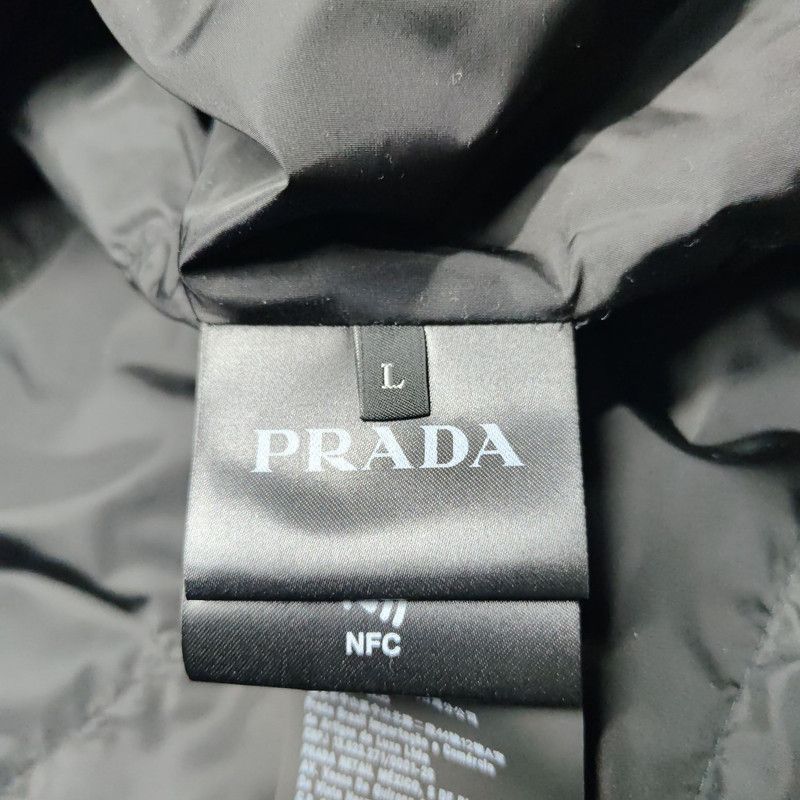 Prada Prada Sleeveless Padded Logo Vest Size US L / EU 52-54 / 3 - 3 Thumbnail