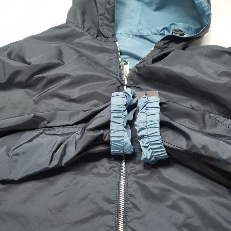 Prada Prada SS20 Reversible Hooded Jacket for Men Size US XL / EU 56 / 4 - 8 Thumbnail