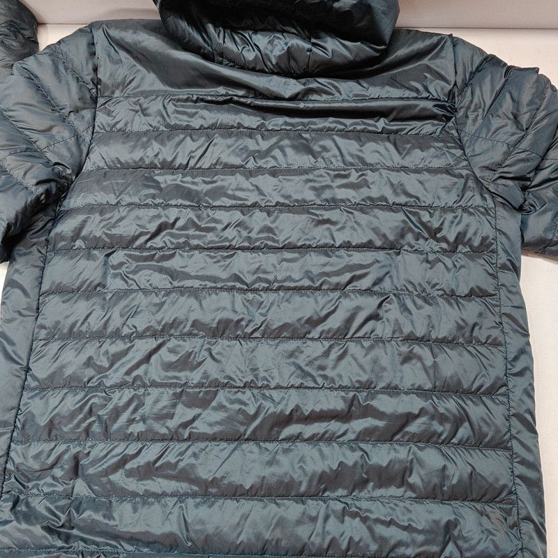 Prada Prada Navy Blue Hooded Puffer Jacket Size US L / EU 52-54 / 3 - 5 Thumbnail