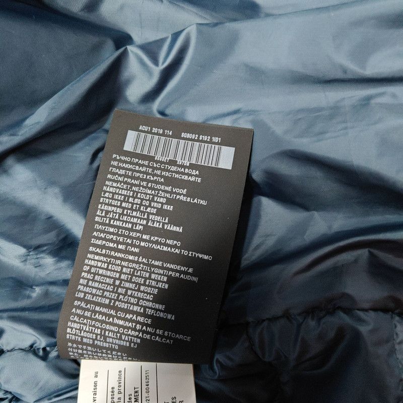Prada Prada Navy Blue Hooded Puffer Jacket Size US L / EU 52-54 / 3 - 18 Thumbnail