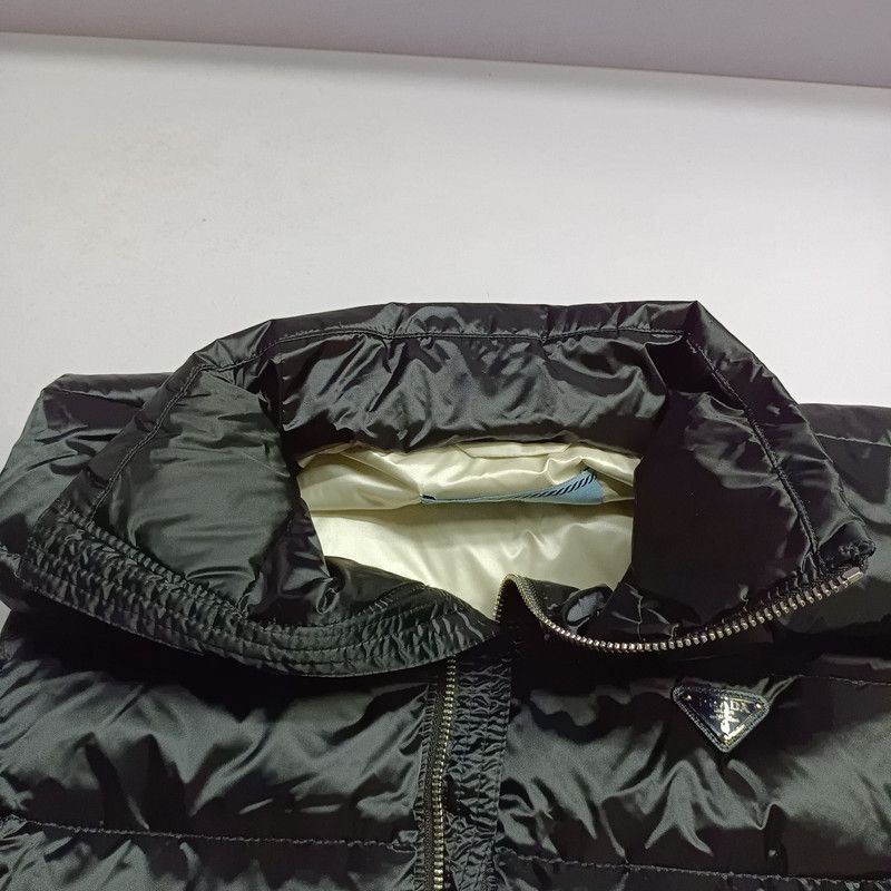 Prada Prada Black Casual Zip Vest Size US S / EU 44-46 / 1 - 5 Thumbnail