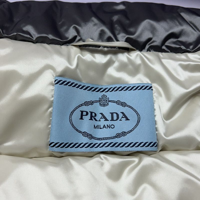 Prada Prada Logo Zip Collar Down Vest Size US S / EU 44-46 / 1 - 4 Thumbnail