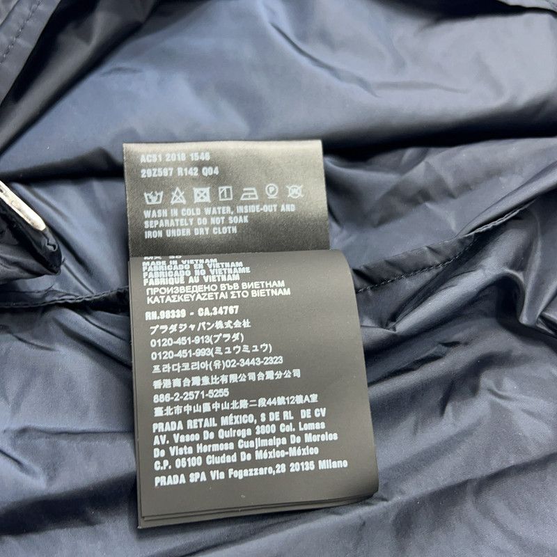 Prada Prada Zip-Up Hooded Long Sleeve Jacket Size US S / EU 44-46 / 1 - 3 Thumbnail