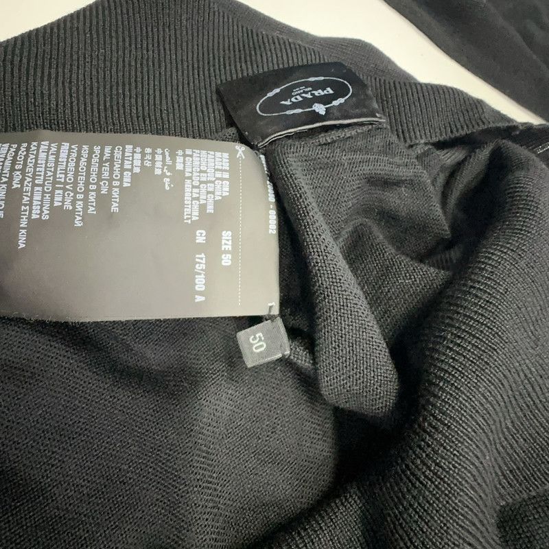 Prada Prada Black V-Neck Knit Sweater for Men Size US L / EU 52-54 / 3 - 4 Thumbnail