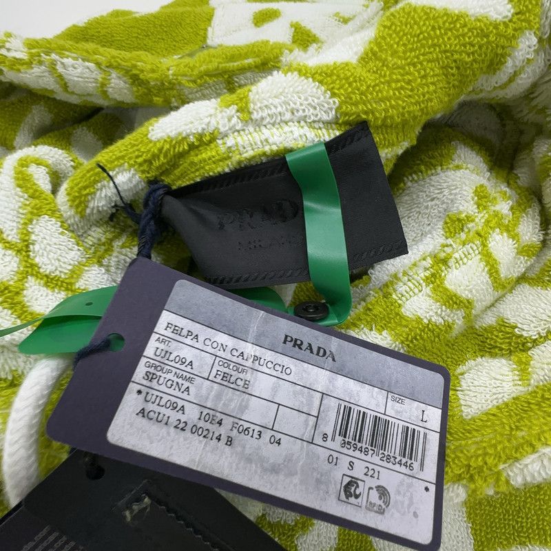 Prada Prada SS22 Floral Print Hooded Sweatshirt Size US L / EU 52-54 / 3 - 5 Thumbnail