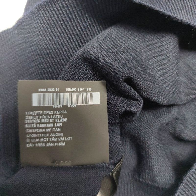 Prada Prada Solid Navy Knitted Cardigan Size US S / EU 44-46 / 1 - 4 Thumbnail