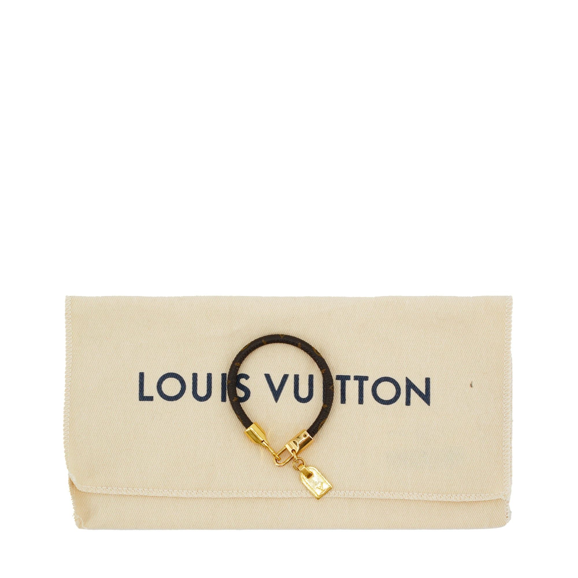 Louis Vuitton LOUIS VUITTON - Louis Vuitton Crazy In Lock Charm Bracelet in Monogrammed Canvas (T17) Size ONE SIZE - 4 Thumbnail