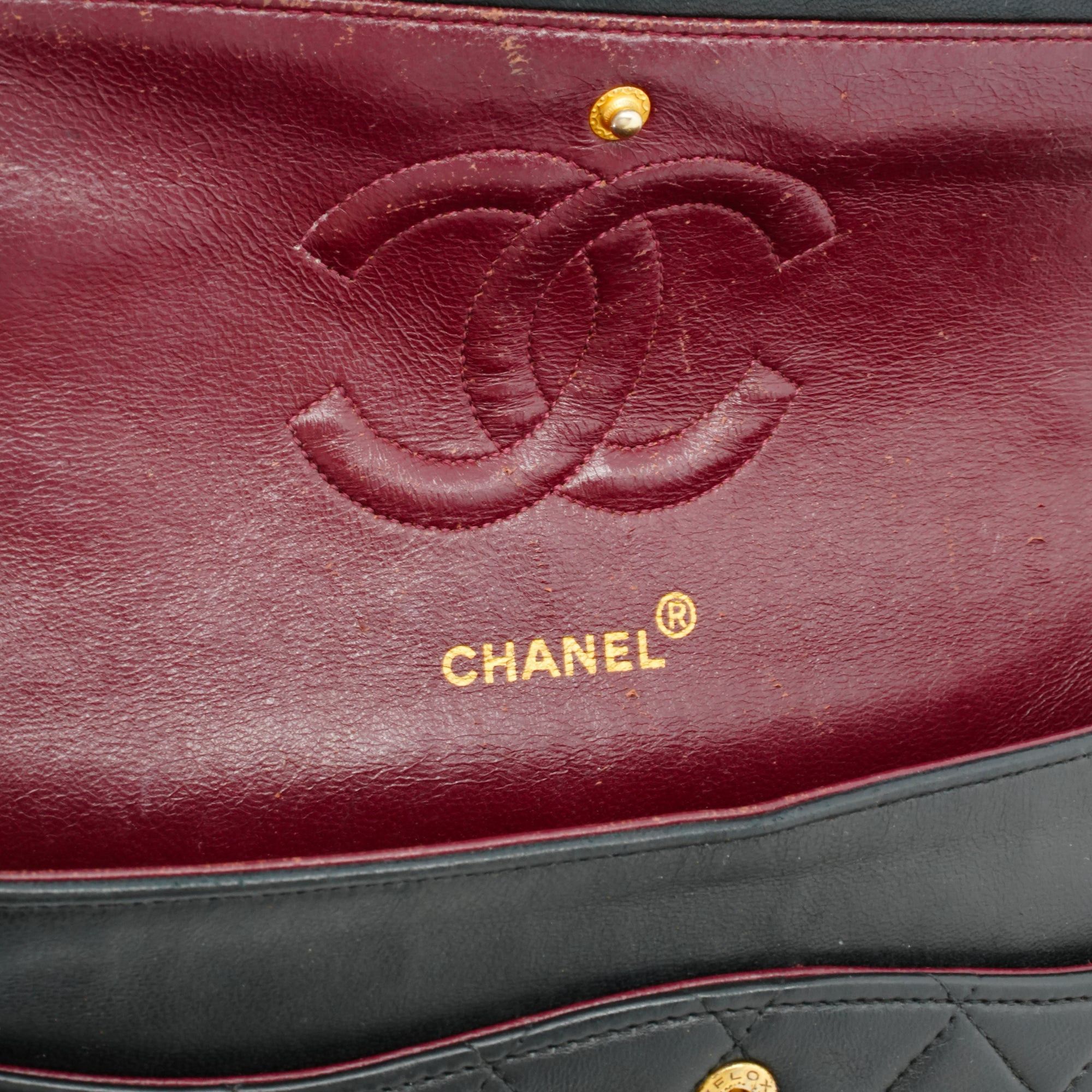 Chanel CHANEL - Chanel Classic/Timeless medium handbag in vintage black quilted leather Size ONE SIZE - 9 Thumbnail