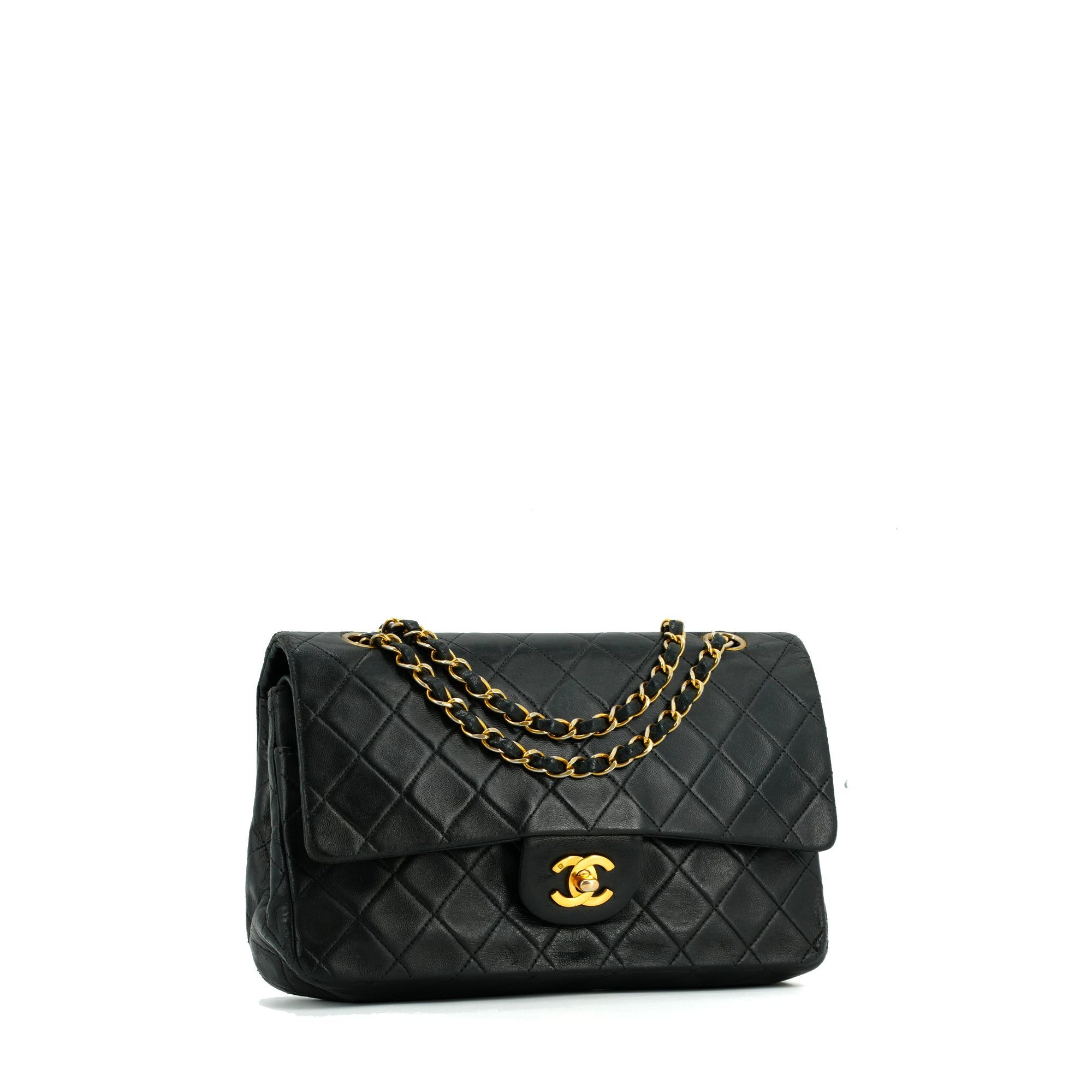 Chanel CHANEL - Chanel Classic/Timeless medium handbag in vintage black quilted leather Size ONE SIZE - 2 Thumbnail