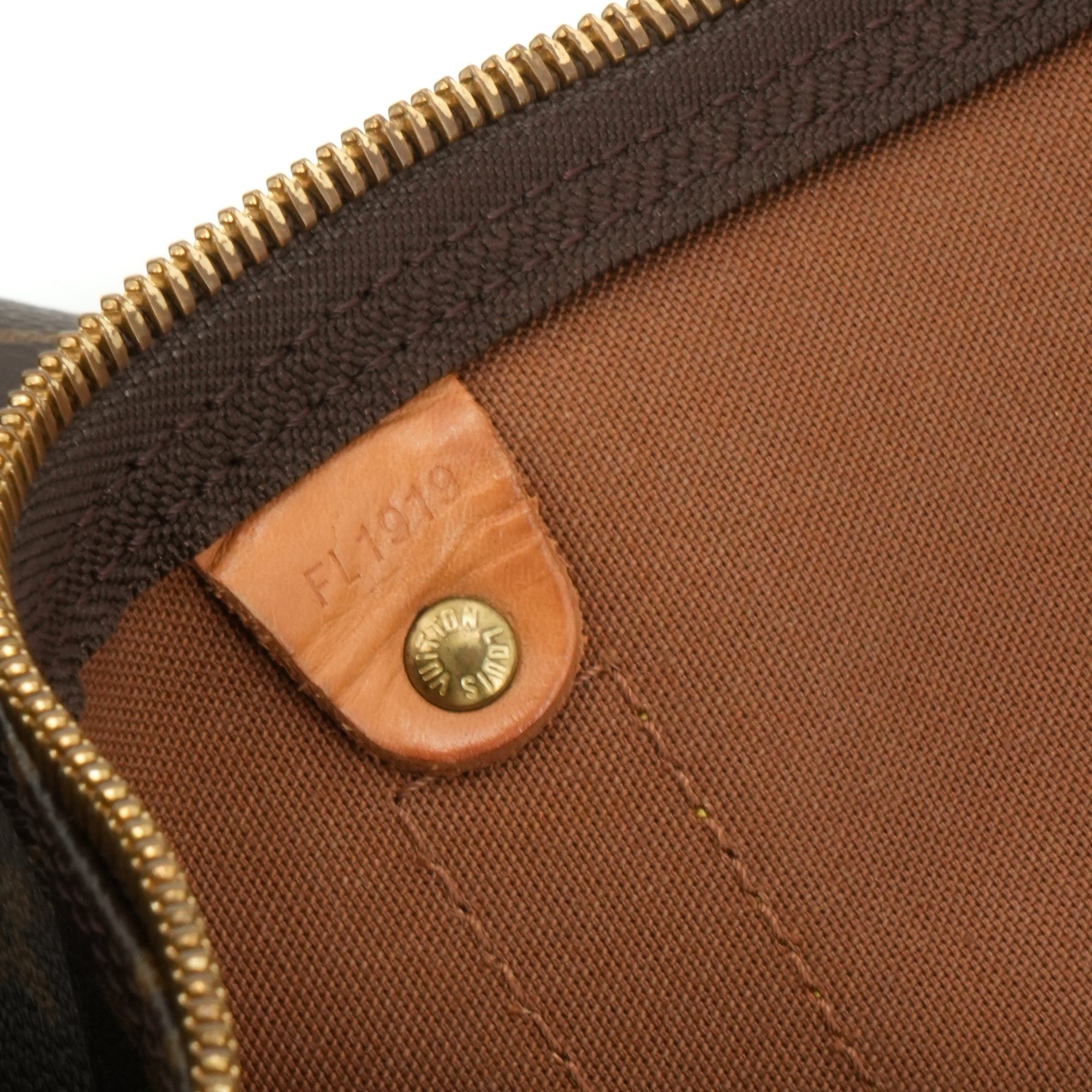 Louis Vuitton LOUIS VUITTON - Louis Vuitton Keepall 55 travel bag in vintage monogrammed canvas Size ONE SIZE - 7 Thumbnail