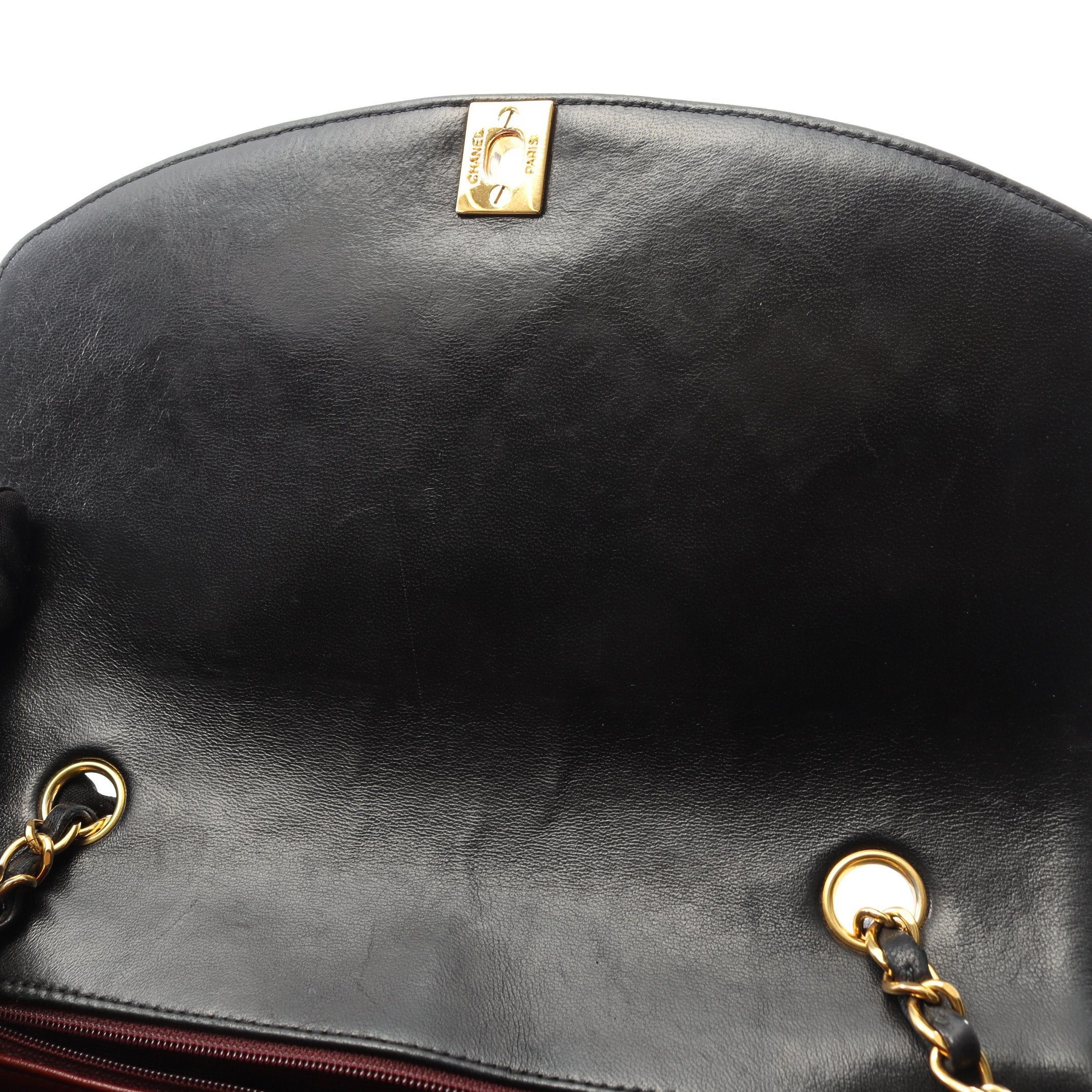 Chanel Chanel Matelasse Diana Flap Chain Shoulder Bag Lambskin Black Gold Hardware Size ONE SIZE - 7 Thumbnail