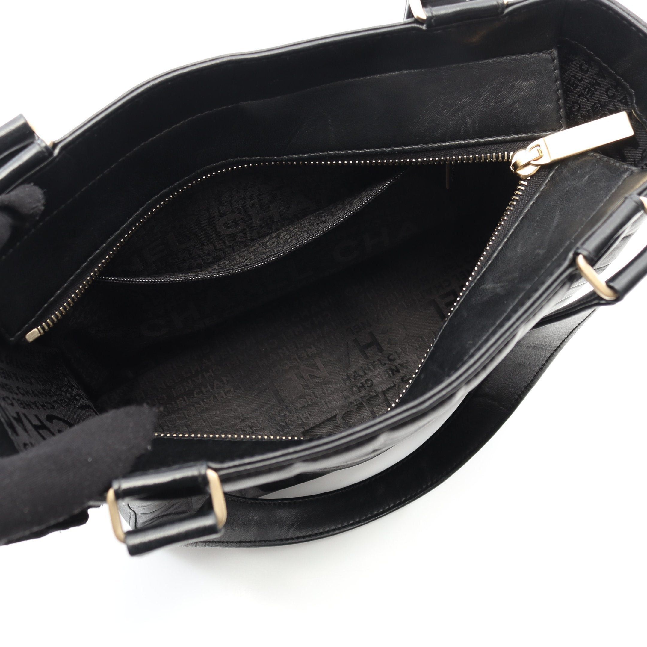 Chanel Chanel Chocolate Bar Shoulder Bag Tote Lambskin Black Gold Hardware Size ONE SIZE - 3 Thumbnail