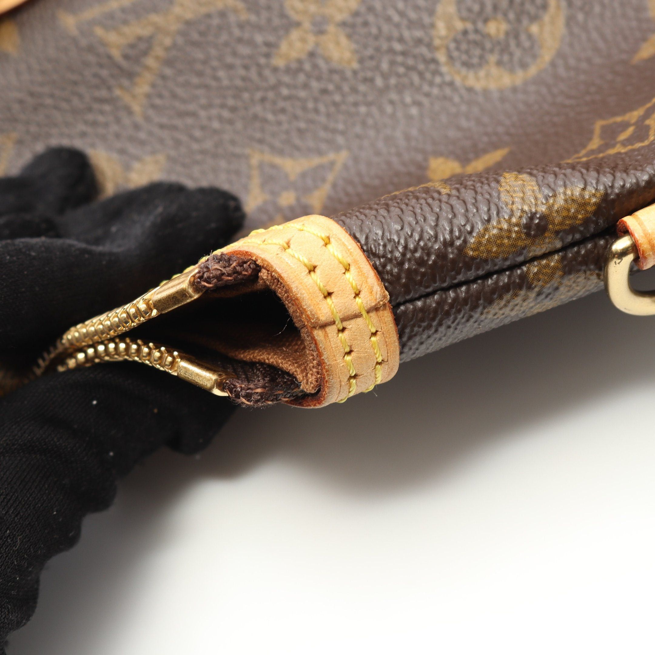 Louis Vuitton Louis Vuitton Lockit Horizontal Monogram Handbag Tote Bag Leather Brown Size ONE SIZE - 10 Thumbnail
