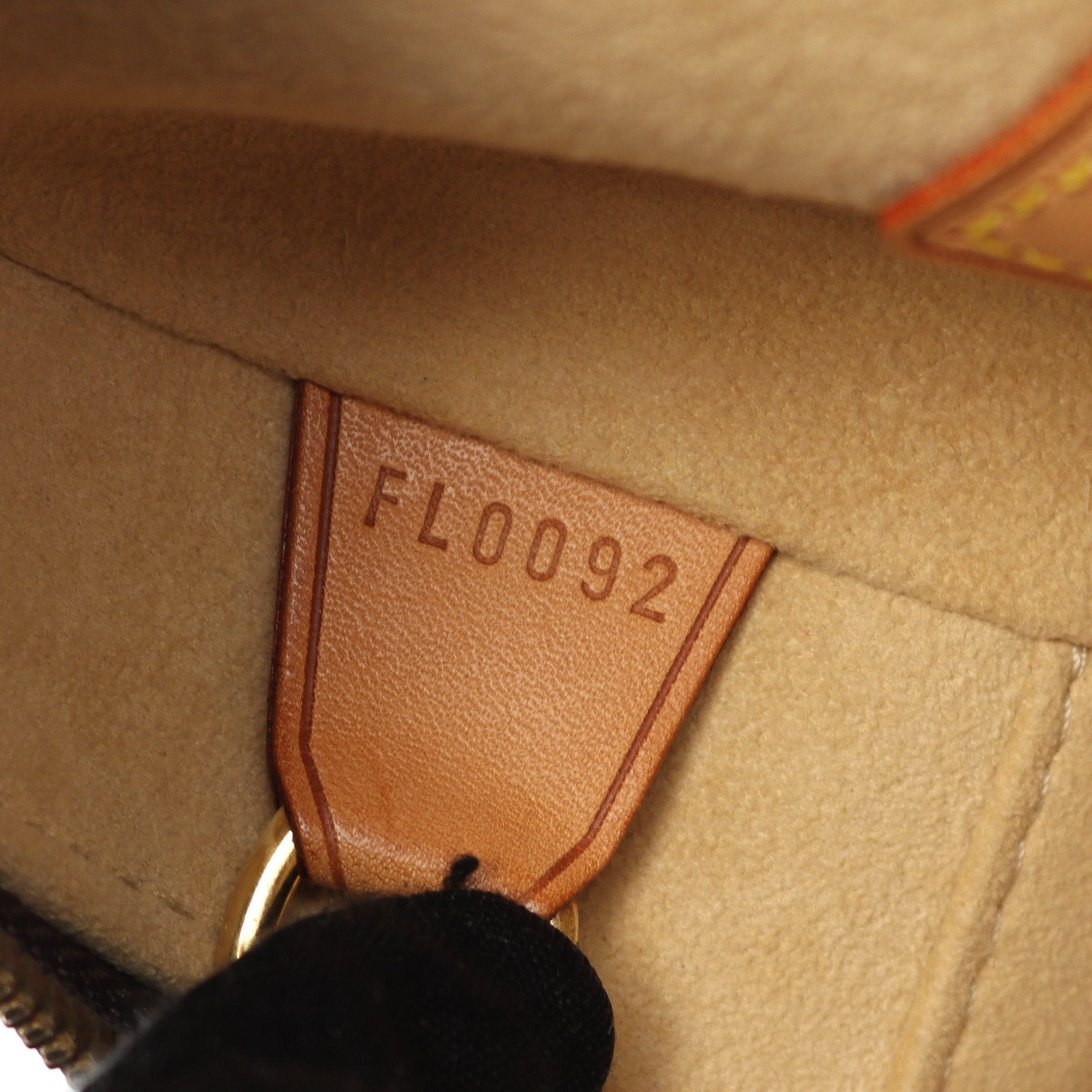 Louis Vuitton Louis Vuitton Cite Gm Monogram Shoulder Bag Leather Brown Size ONE SIZE - 5 Thumbnail