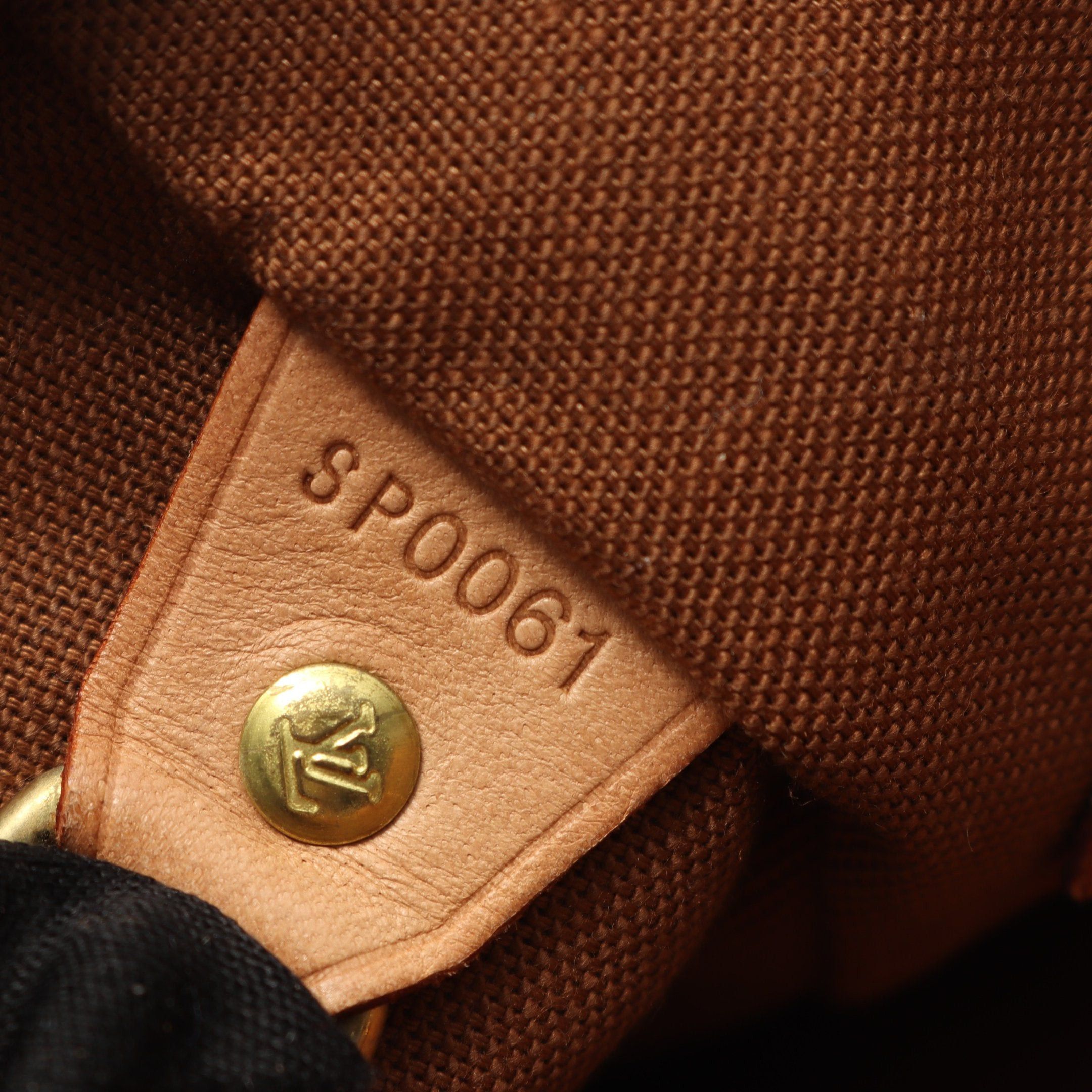 Louis Vuitton Louis Vuitton Montsouris Mm Monogram Backpack Rucksack Leather Brown Size ONE SIZE - 5 Thumbnail