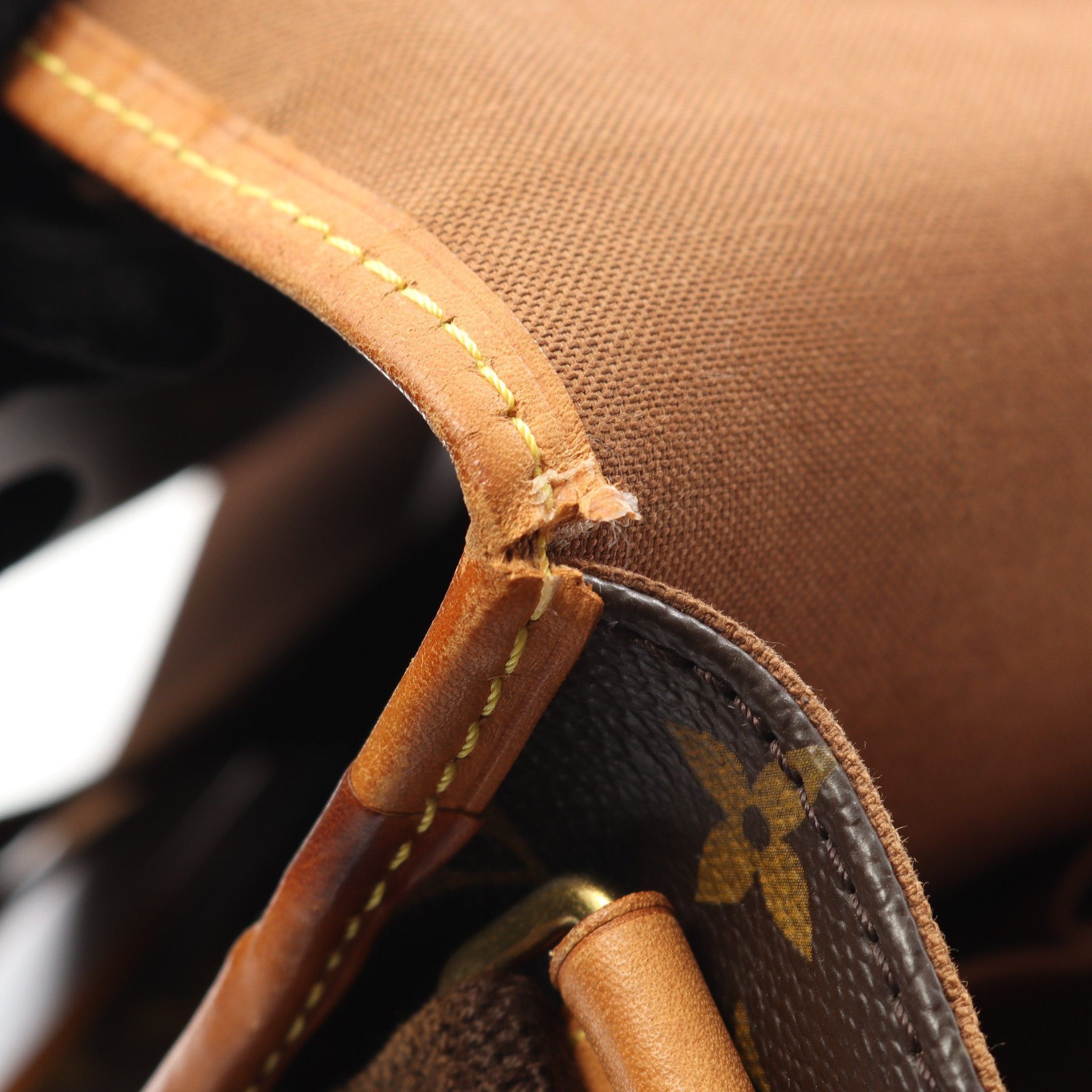 Louis Vuitton Louis Vuitton Messenger Gm Bosforo Monogram Shoulder Bag Leather Brown Size ONE SIZE - 6 Thumbnail