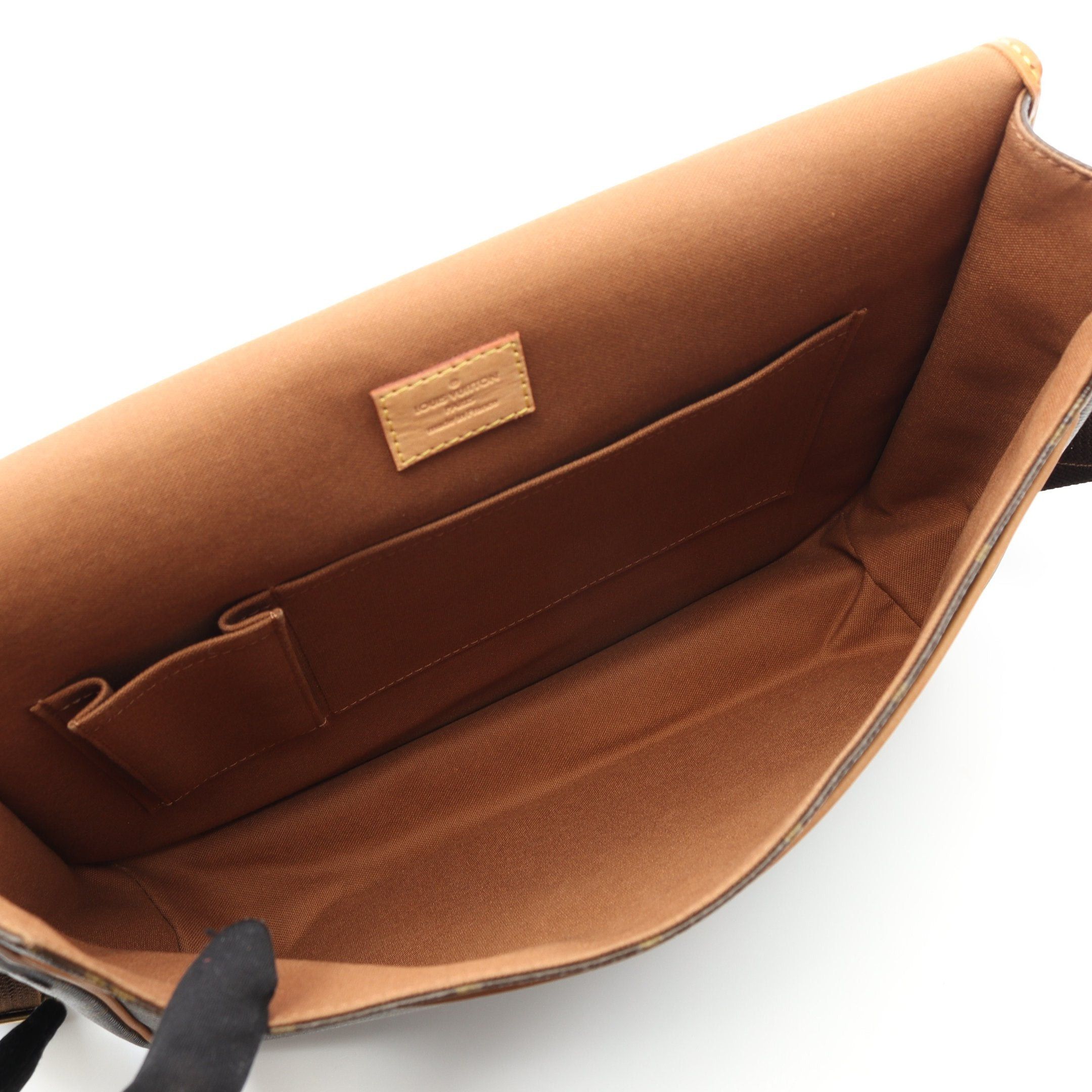 Louis Vuitton Louis Vuitton Messenger Gm Bosforo Monogram Shoulder Bag Leather Brown Size ONE SIZE - 3 Thumbnail