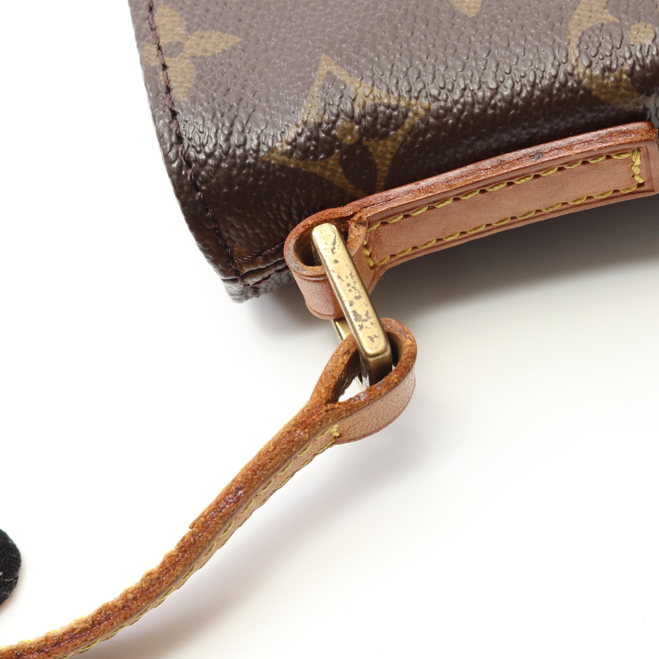 Louis Vuitton Louis Vuitton Trotteur Monogram Shoulder Bag Leather Brown Size ONE SIZE - 10 Thumbnail