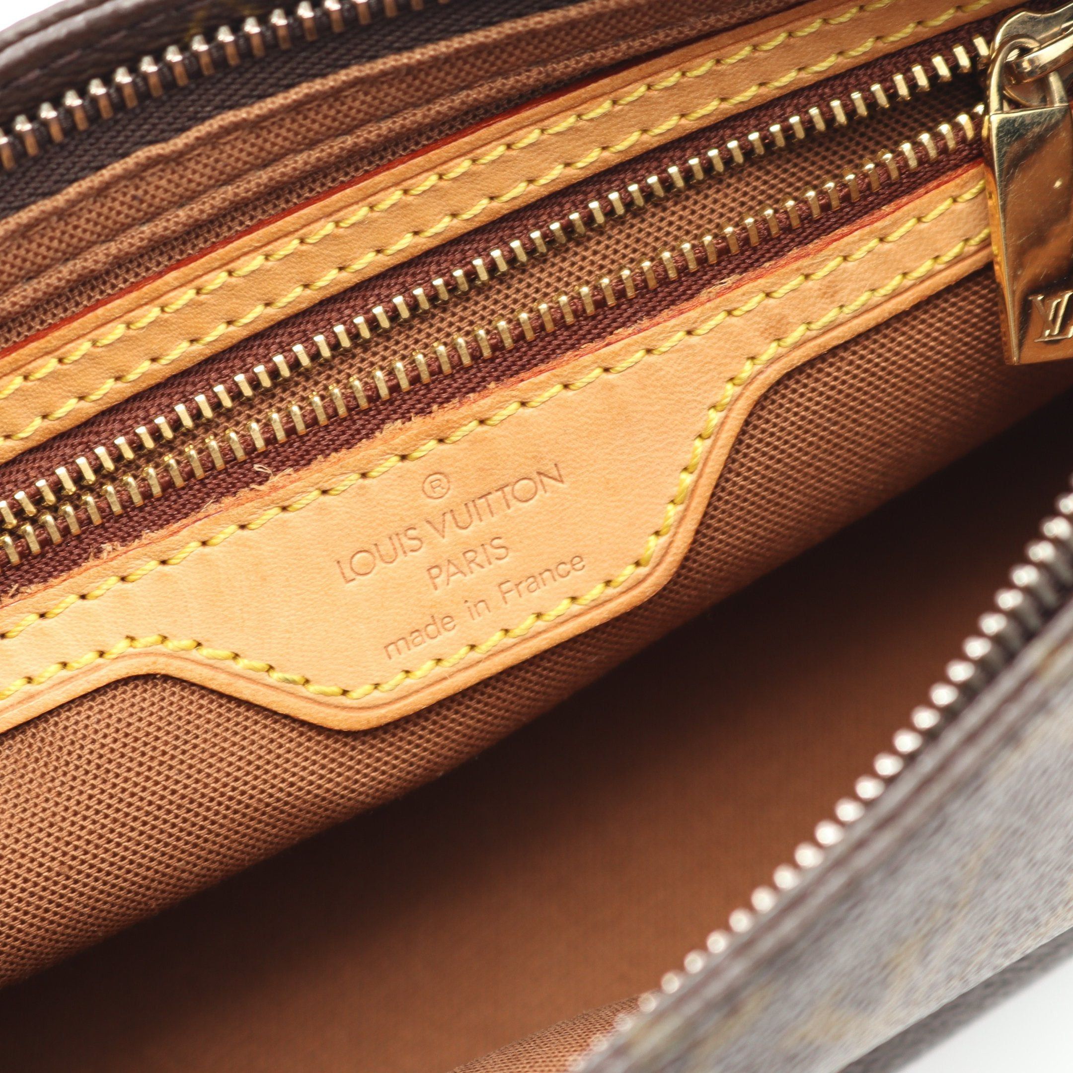 Louis Vuitton Louis Vuitton Trotteur Monogram Shoulder Bag Leather Brown Size ONE SIZE - 4 Thumbnail