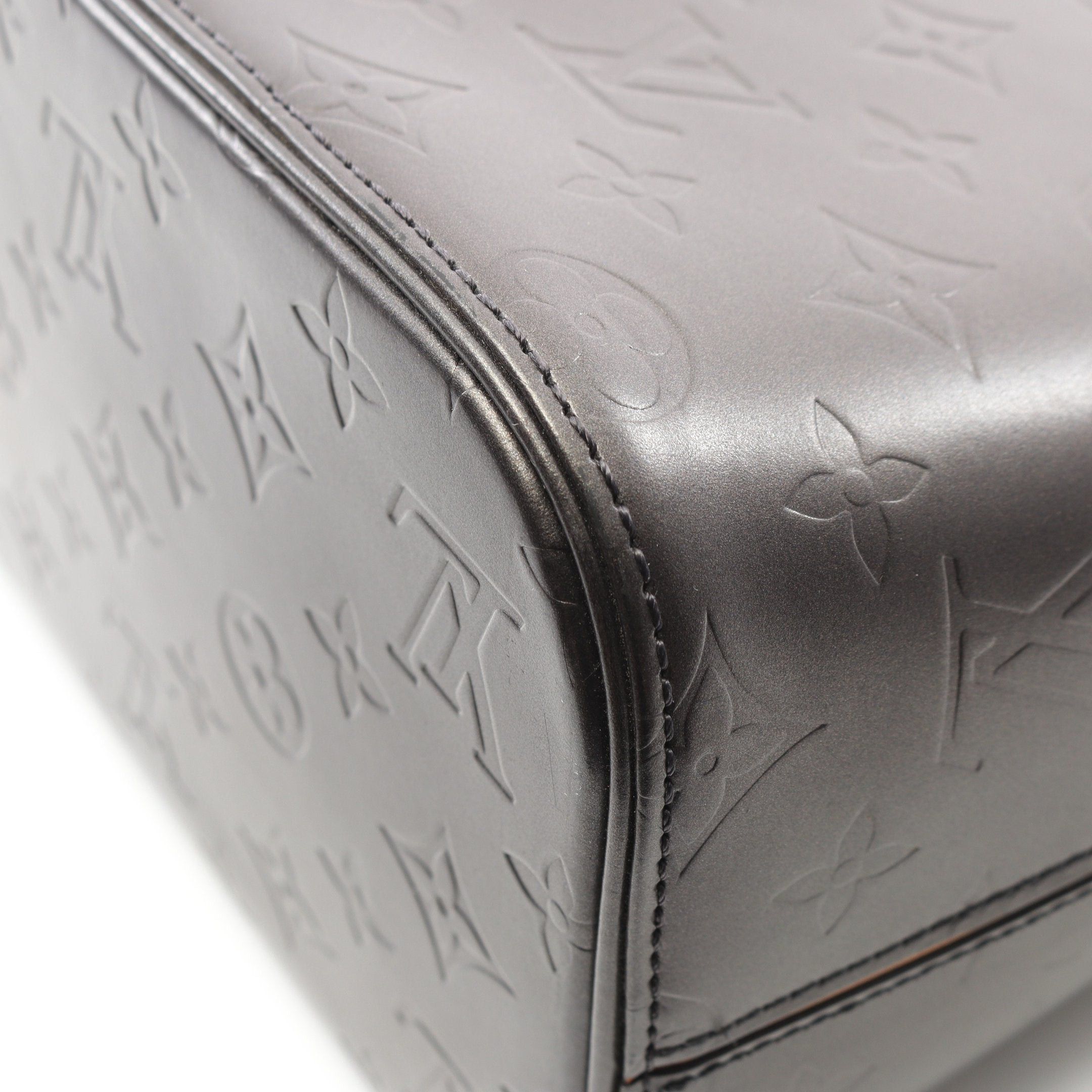 Louis Vuitton Louis Vuitton Stockton Monogram Mat Noir Handbag Leather Black Size ONE SIZE - 7 Thumbnail